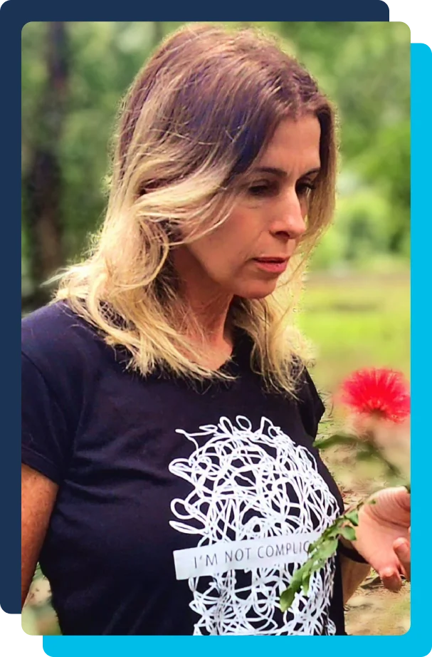 Annelisa Faccin Sobre